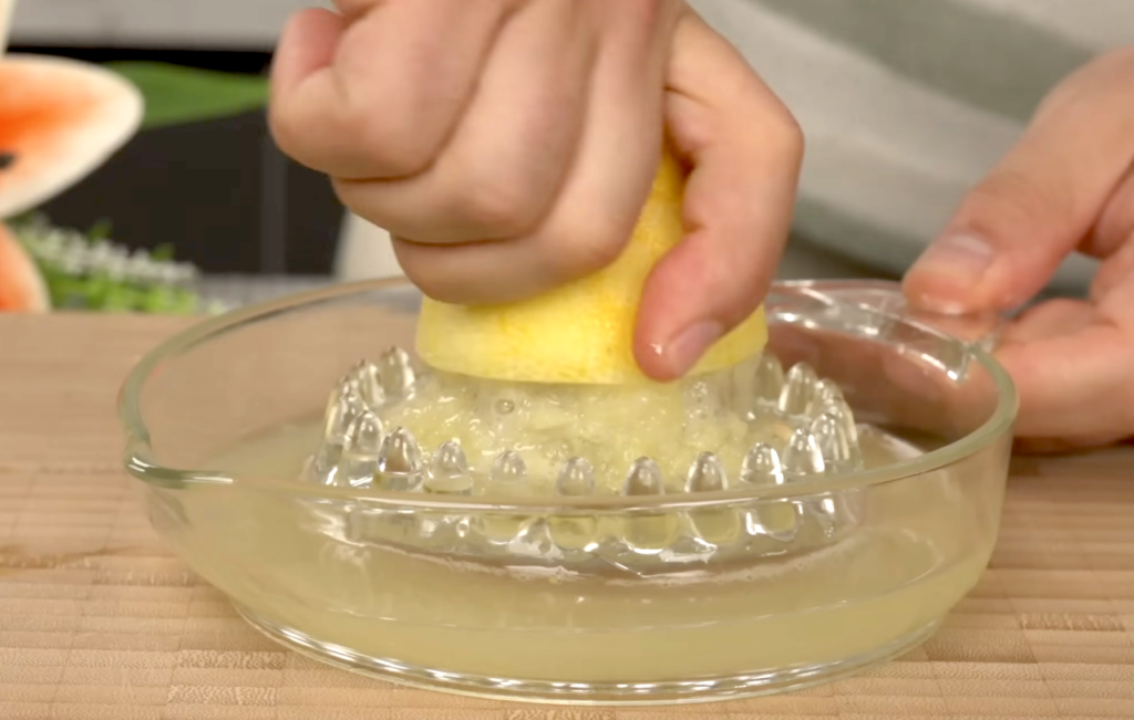 Gooey Lemon Custard Cake